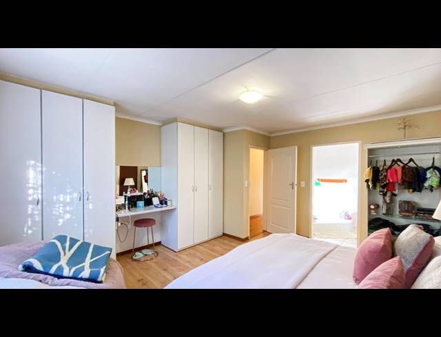 3 BEDROOM CLUSTER FOR SALE IN FERNDALE